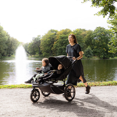 Thule® Urban Glide 3 Double bliźniaczy wielofunkcyjny trójkołowy wózek biegowy | Jet Black Alu