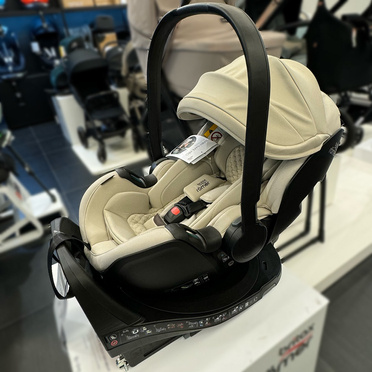 Britax Romer® Baby-Safe PRO rozkładany fotelik z obrotową bazą | Soft taupe LUX (model ekspozycja – salon Świdnica)