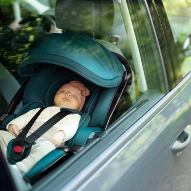 Britax Romer® Baby-Safe Pro rozkładany fotelik samochodowy 0-13 kg Soft Taupe LUX