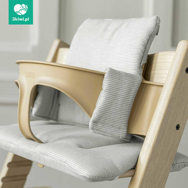 Stokke® Tripp Trapp® Complete Set zestaw 4w1, krzesełko do karmienia + leżaczek + baby set + tacka | Exclusive Oak Natural (dąb)